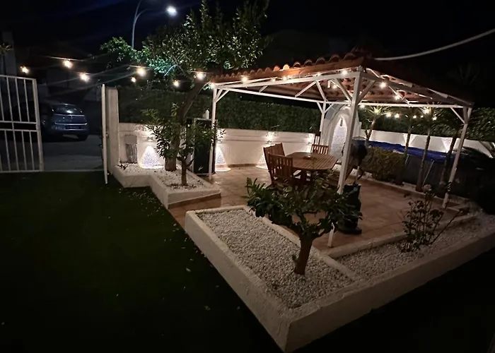 Relax In Piscina Privata A Due Passi Da Tropea E Pizzo * Vibo Valentia Marina